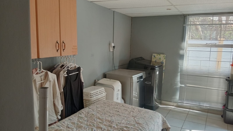 4 Bedroom Property for Sale in Pellissier Free State